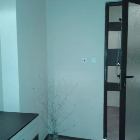 Elina Apartment